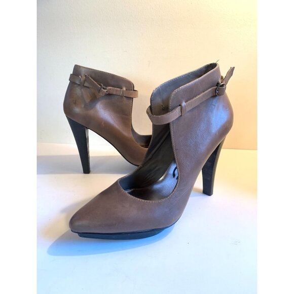 DKNYC Womens Leather Platform Ankle Boot Pump Shoe - Picture 1 of 11